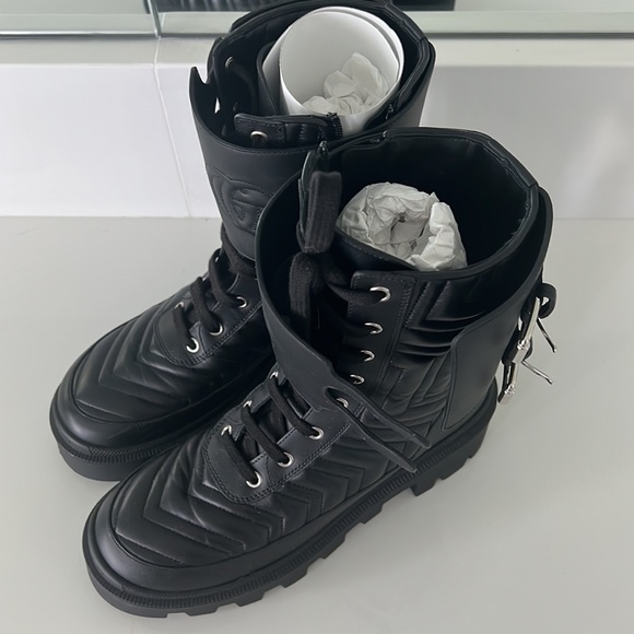 Gucci FRANCES Matelasse’ Combat Lug Boot 38.5 8 8.5 💚♥️ - Picture 7 of 16